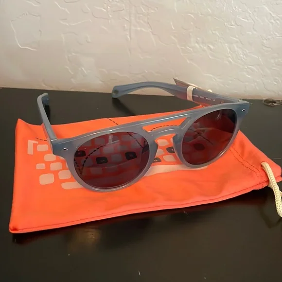 Fossil sunnies 😎 - Picture 1 of 4